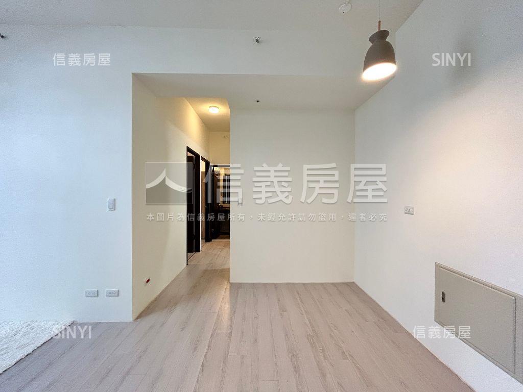讚玩城市稀有兩房平面車位房屋室內格局與周邊環境