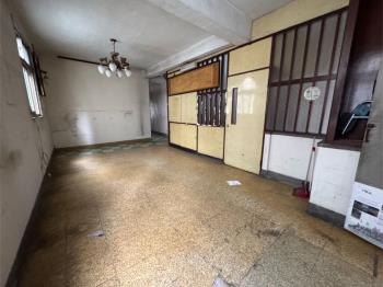 近新莊捷運站●豐年街二樓