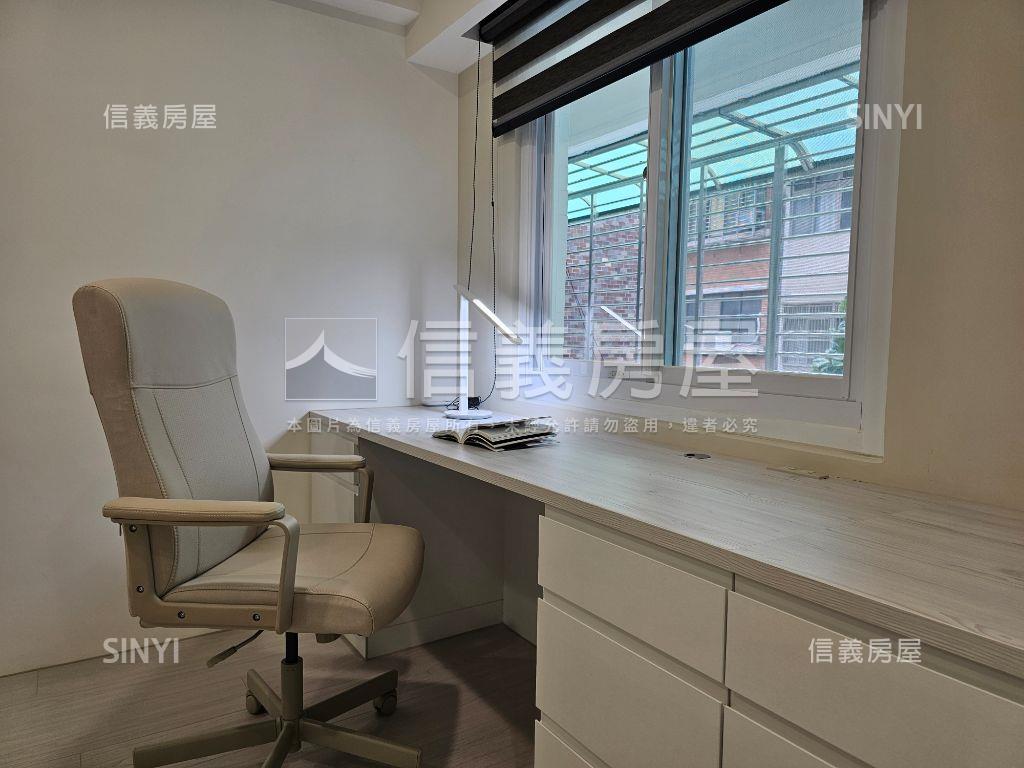 中正東門捷運極品美邸房屋室內格局與周邊環境