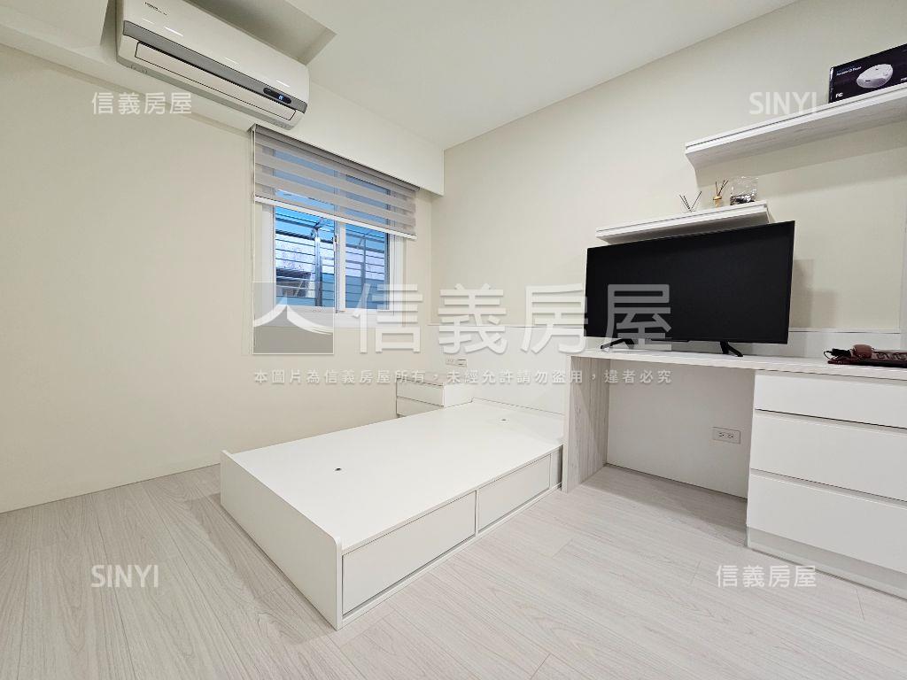 中正東門捷運極品美邸房屋室內格局與周邊環境