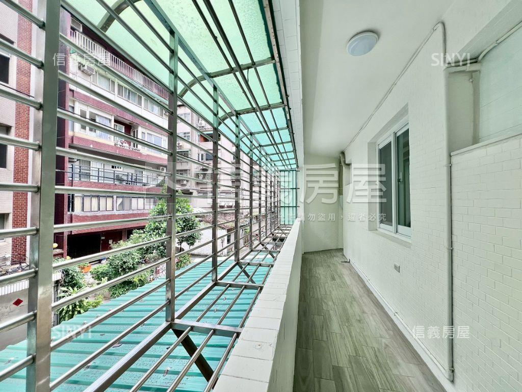 中正東門捷運極品美邸房屋室內格局與周邊環境