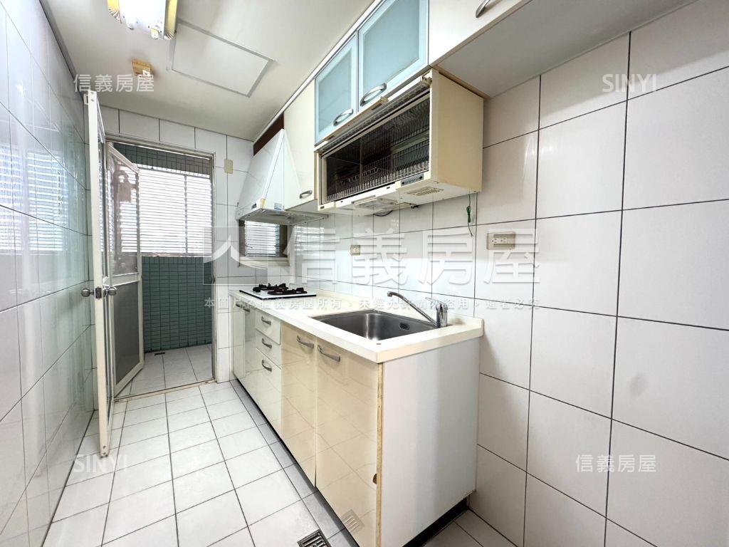 台北ｎｅｗｓ電梯大兩房房屋室內格局與周邊環境