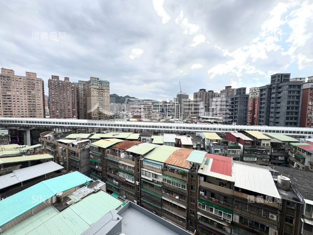 台北ｎｅｗｓ電梯大兩房房屋室內格局與周邊環境