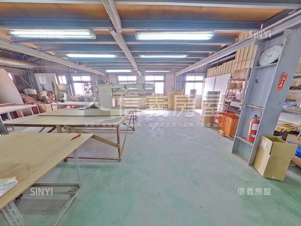 專任台中工業區２５０坪廠房屋室內格局與周邊環境
