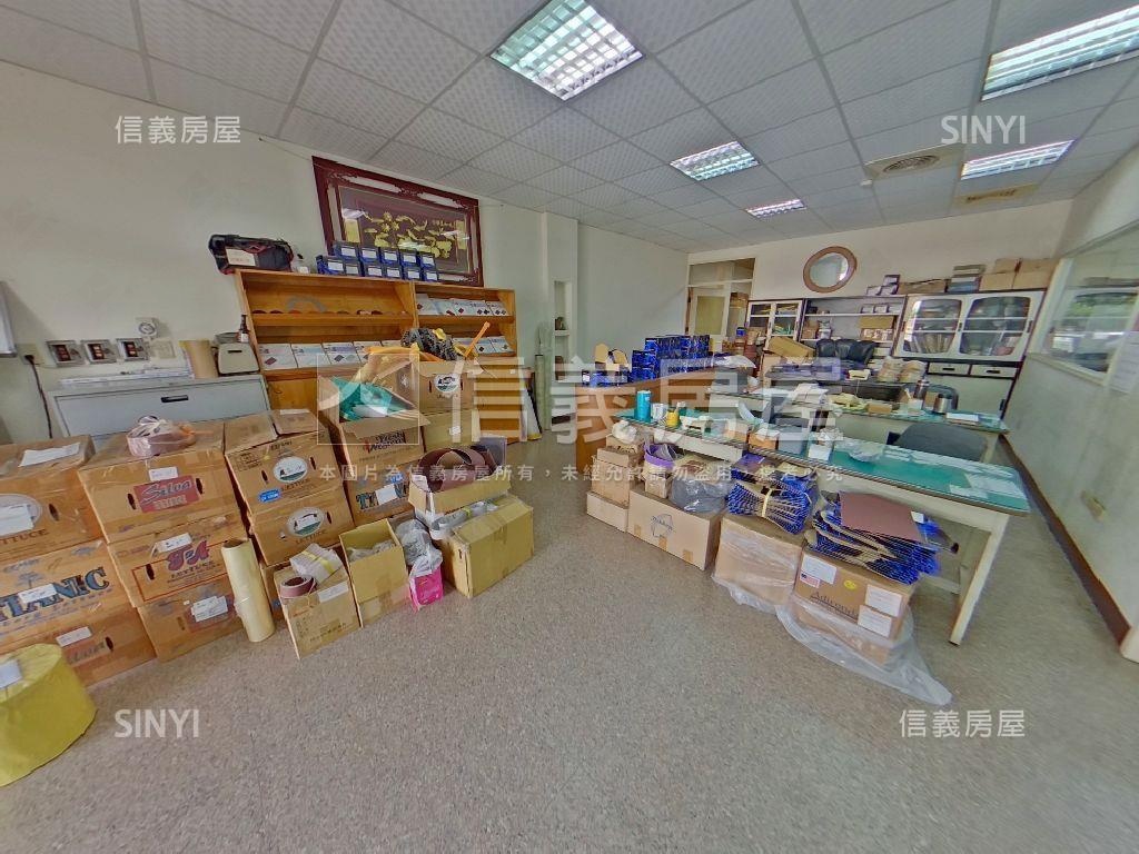 專任台中工業區２５０坪廠房屋室內格局與周邊環境