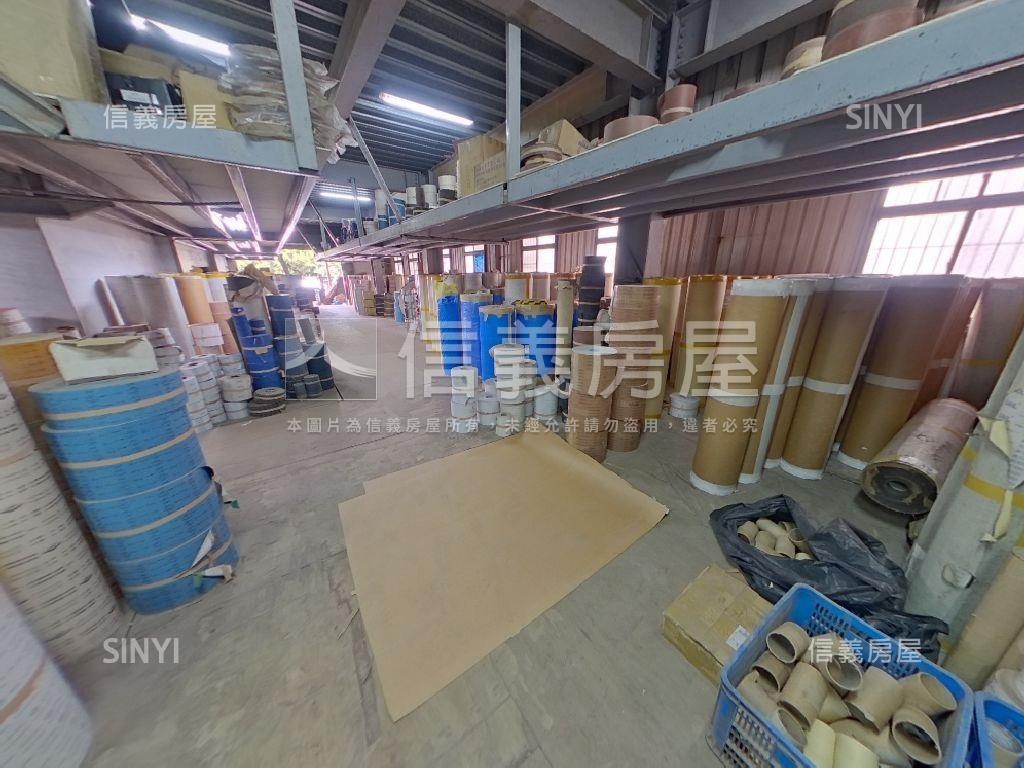 專任台中工業區２５０坪廠房屋室內格局與周邊環境