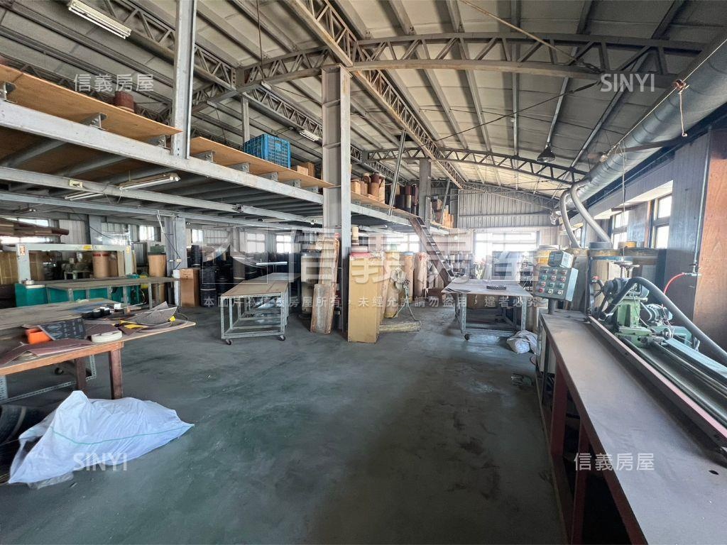專任台中工業區２５０坪廠房屋室內格局與周邊環境