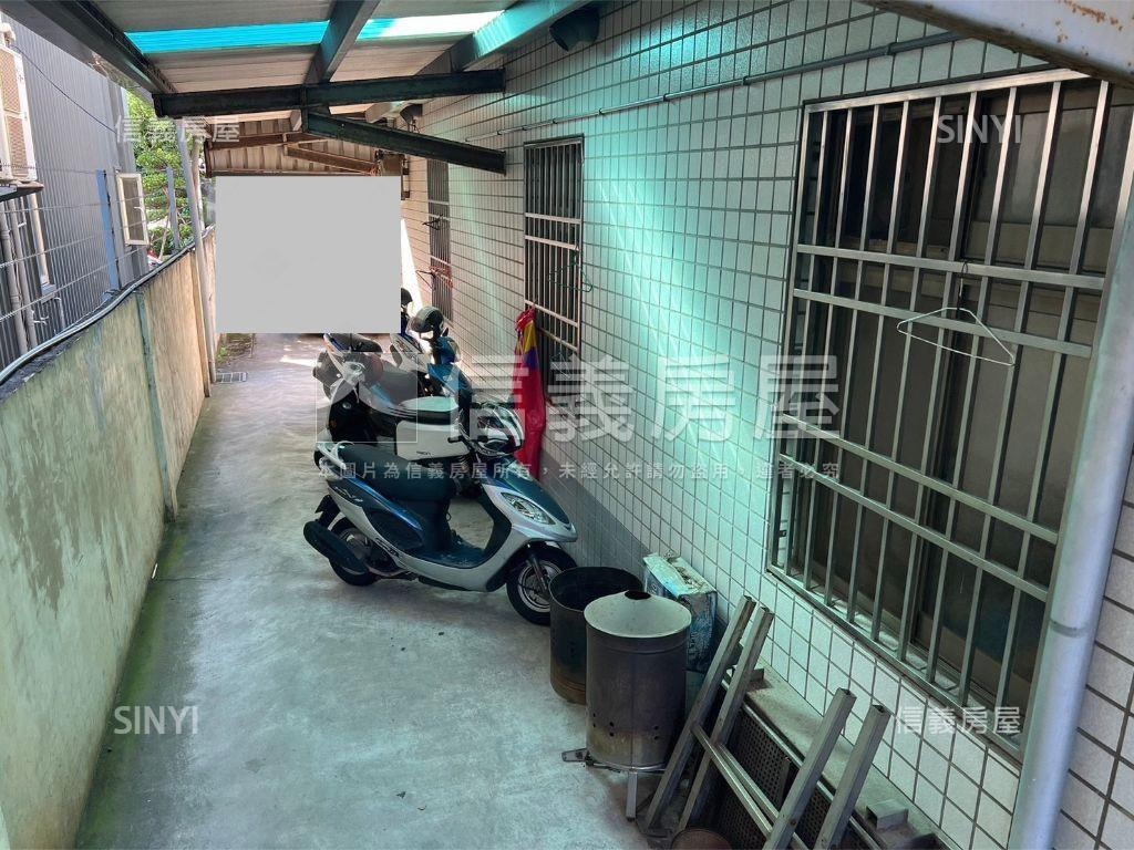 專任台中工業區２５０坪廠房屋室內格局與周邊環境