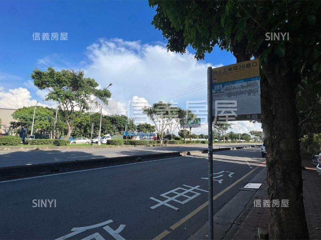 專任台中工業區２５０坪廠房屋室內格局與周邊環境