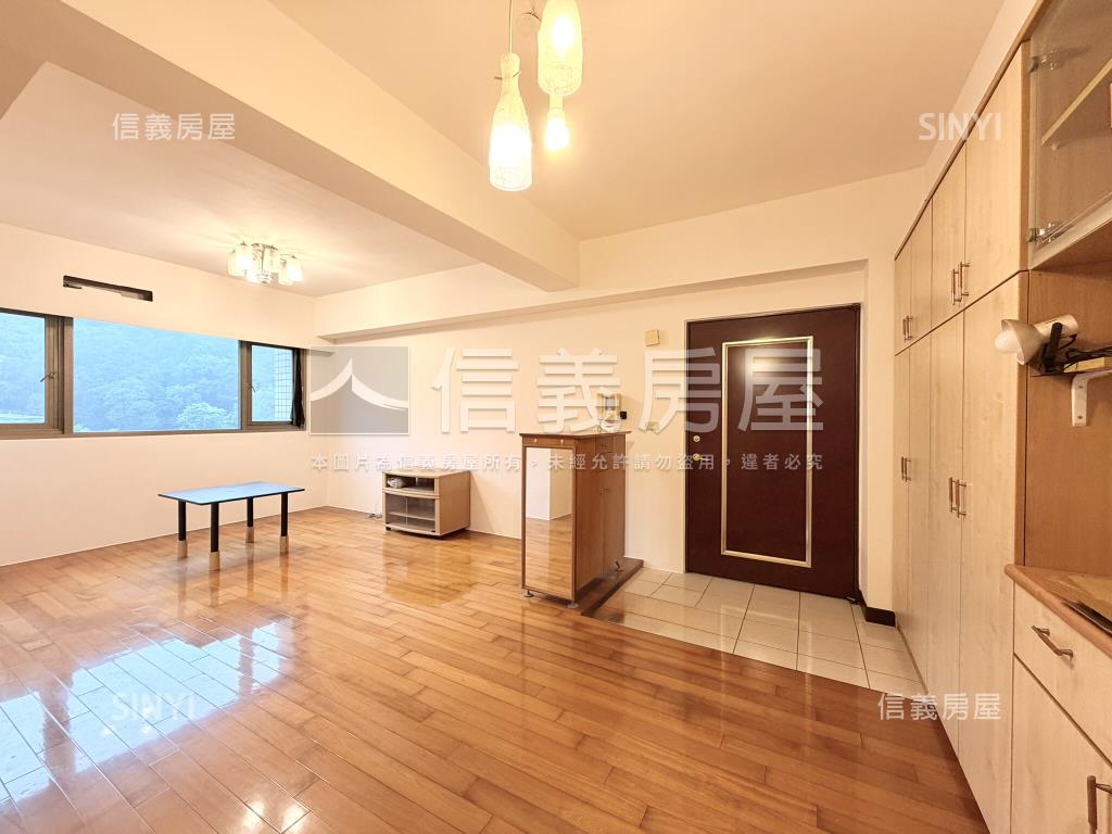 【山景】視野佳｜電梯３房房屋室內格局與周邊環境