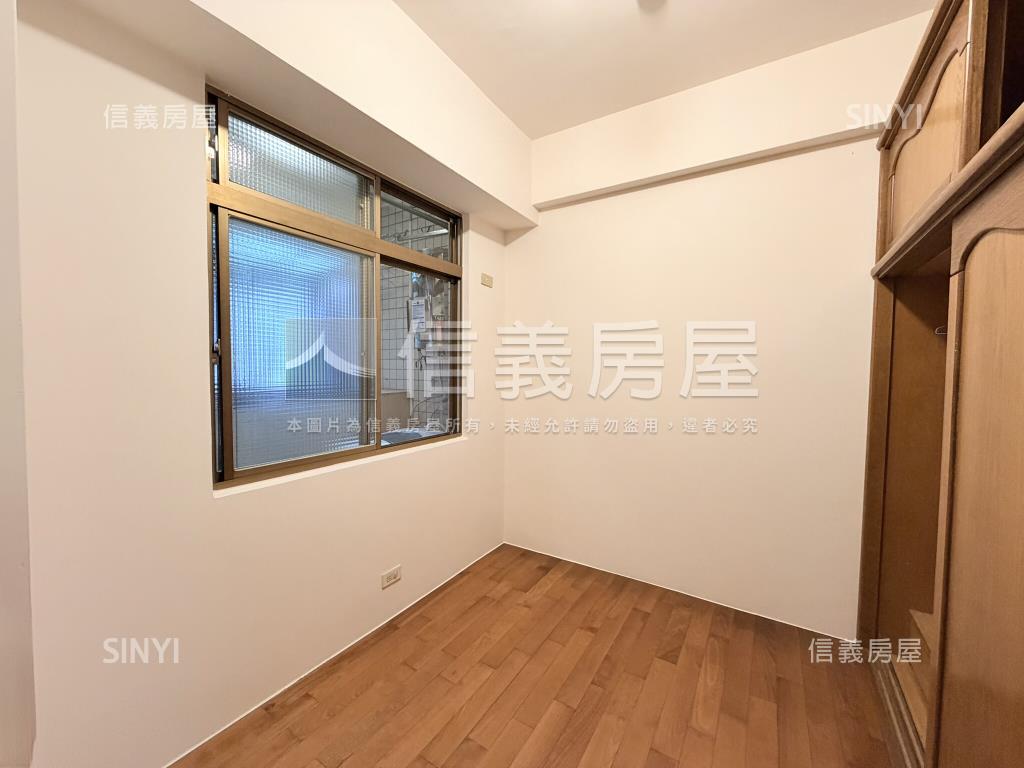 【山景】視野佳｜電梯３房房屋室內格局與周邊環境
