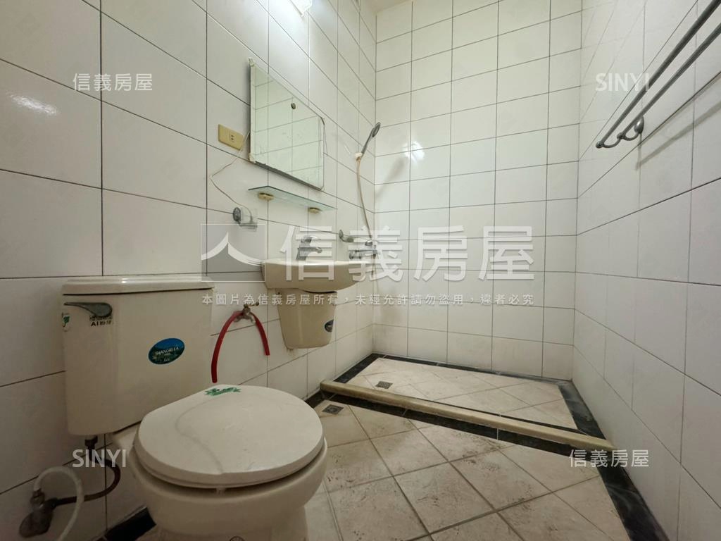 藍昌正路‧寬敞透天店住房屋室內格局與周邊環境