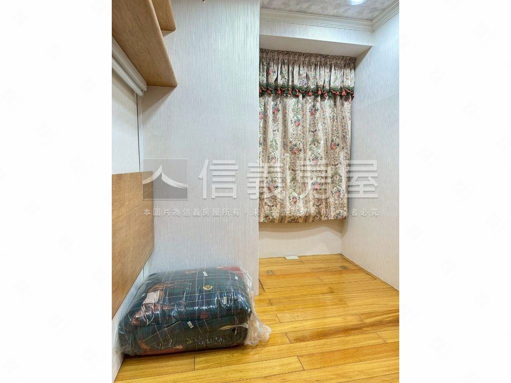 台北車站．開封龍邸大樓房屋室內格局與周邊環境