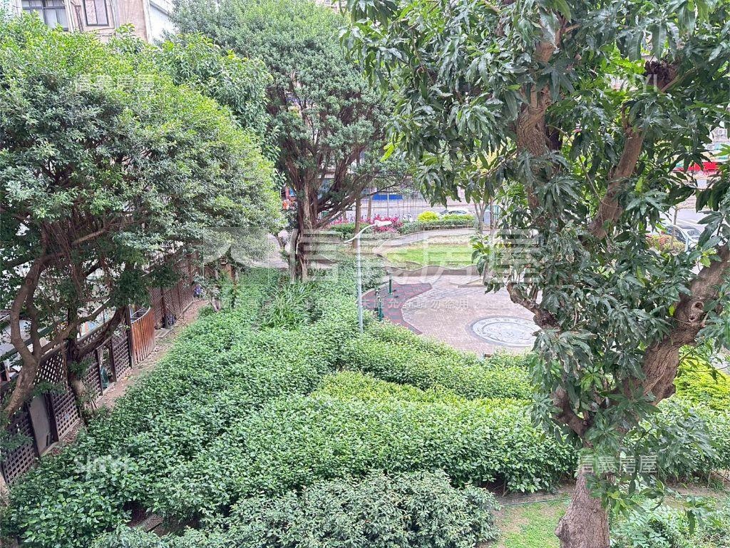 台北車站．開封龍邸大樓房屋室內格局與周邊環境