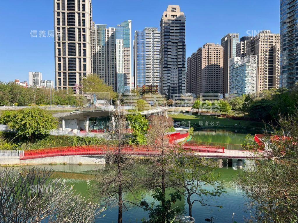 文心愛悅帝王戶樓中樓三房房屋室內格局與周邊環境