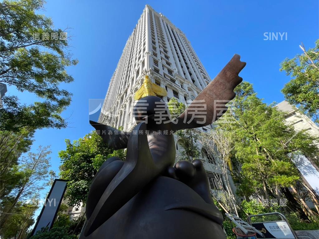 文心愛悅帝王戶樓中樓三房房屋室內格局與周邊環境