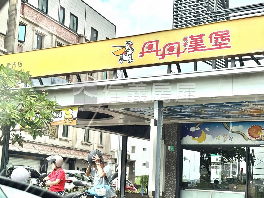 世界南科Ａ居住首選房屋室內格局與周邊環境