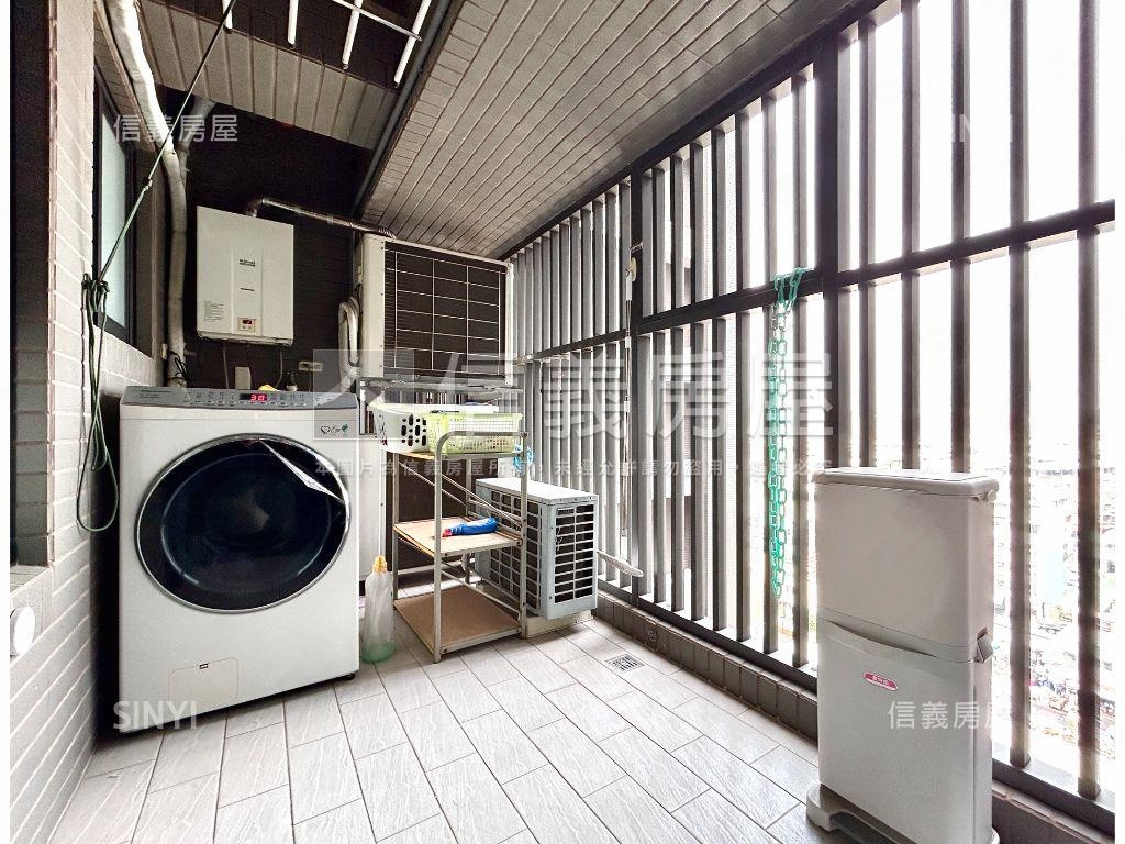 專輕軌線上四房平車房屋室內格局與周邊環境