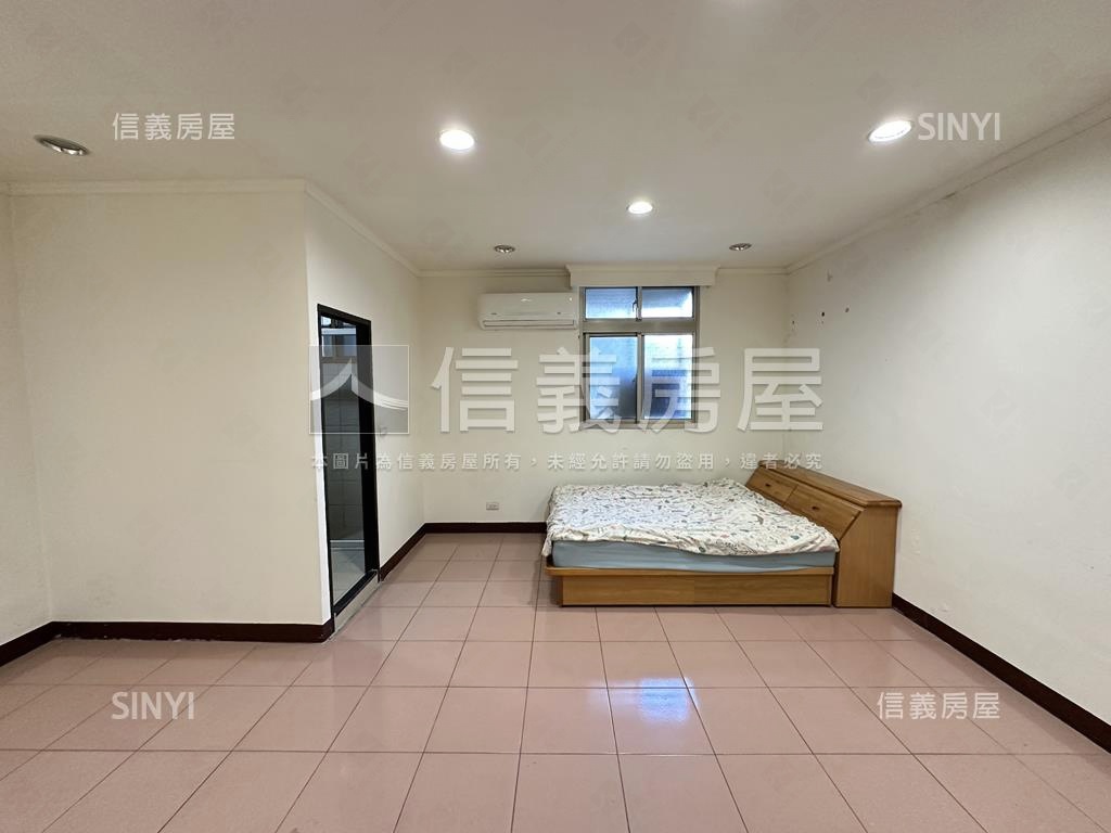 金賀國凱名人大透天房屋室內格局與周邊環境