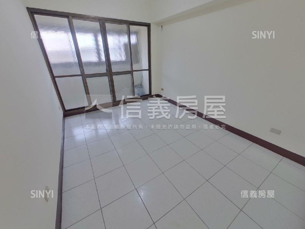 中央公園低總價華廈房屋室內格局與周邊環境