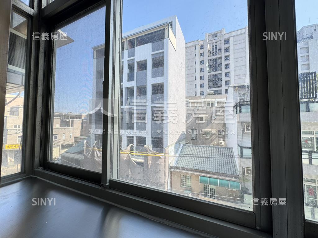 中央公園低總價華廈房屋室內格局與周邊環境