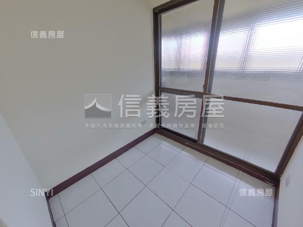 中央公園低總價華廈房屋室內格局與周邊環境