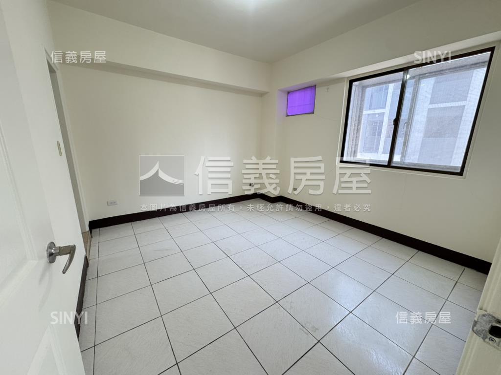 中央公園低總價華廈房屋室內格局與周邊環境