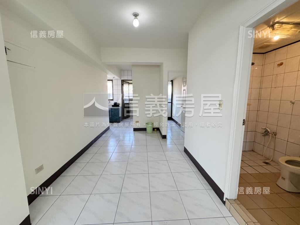 中央公園低總價華廈房屋室內格局與周邊環境