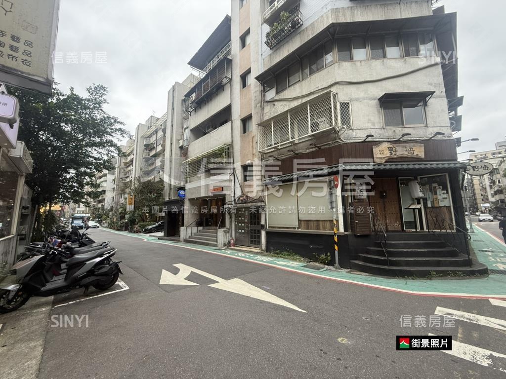 東區商圈邊間面寬店面房屋室內格局與周邊環境