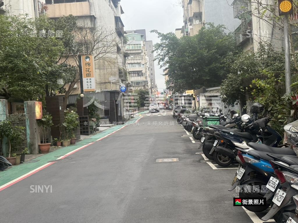 東區商圈邊間面寬店面房屋室內格局與周邊環境