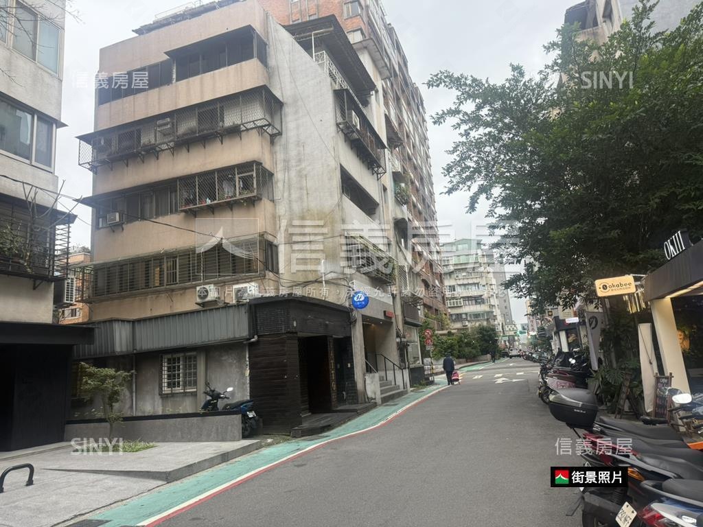 東區商圈邊間面寬店面房屋室內格局與周邊環境