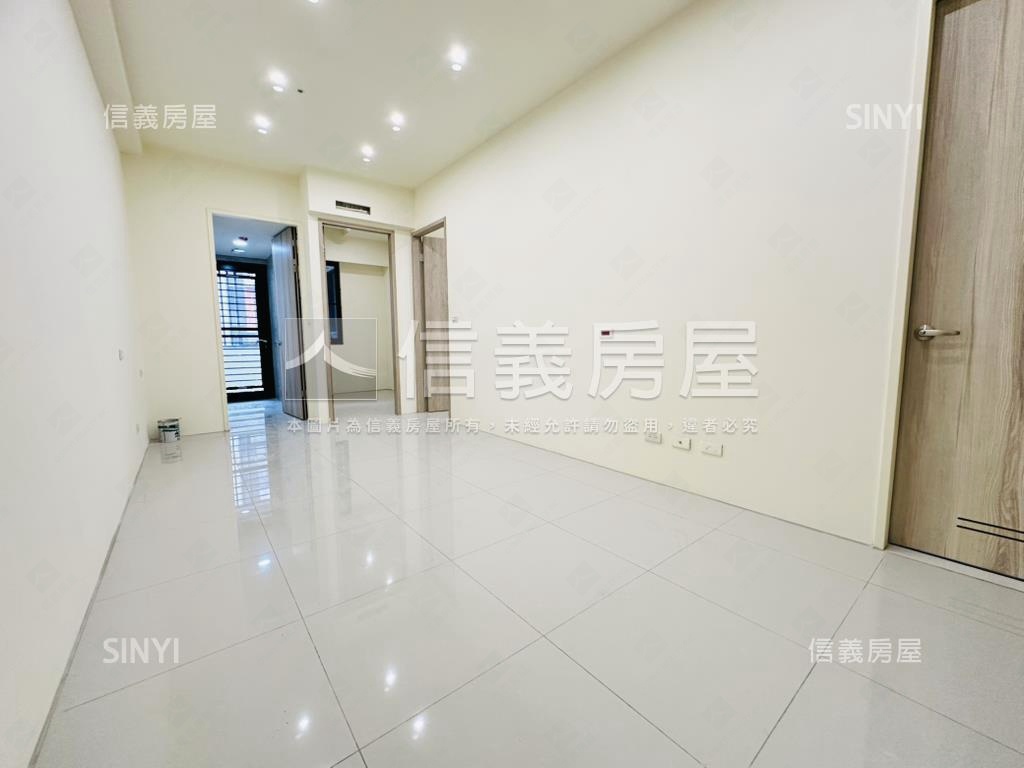 ★亞昕一見質感兩房車位房屋室內格局與周邊環境