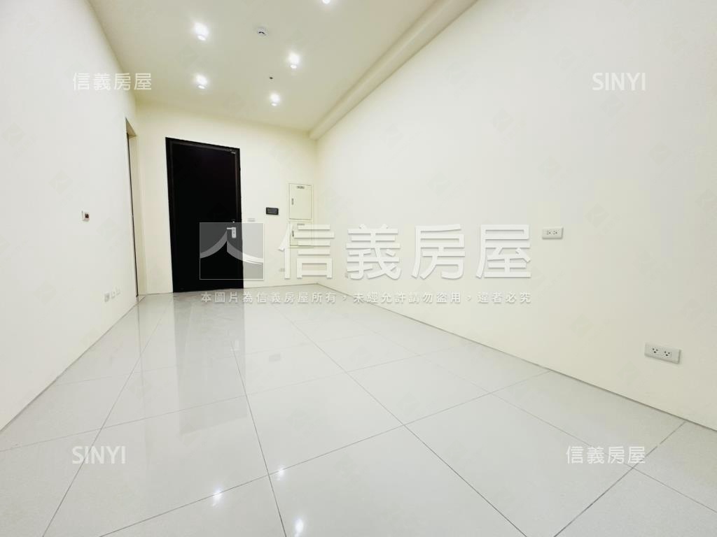 ★亞昕一見質感兩房車位房屋室內格局與周邊環境