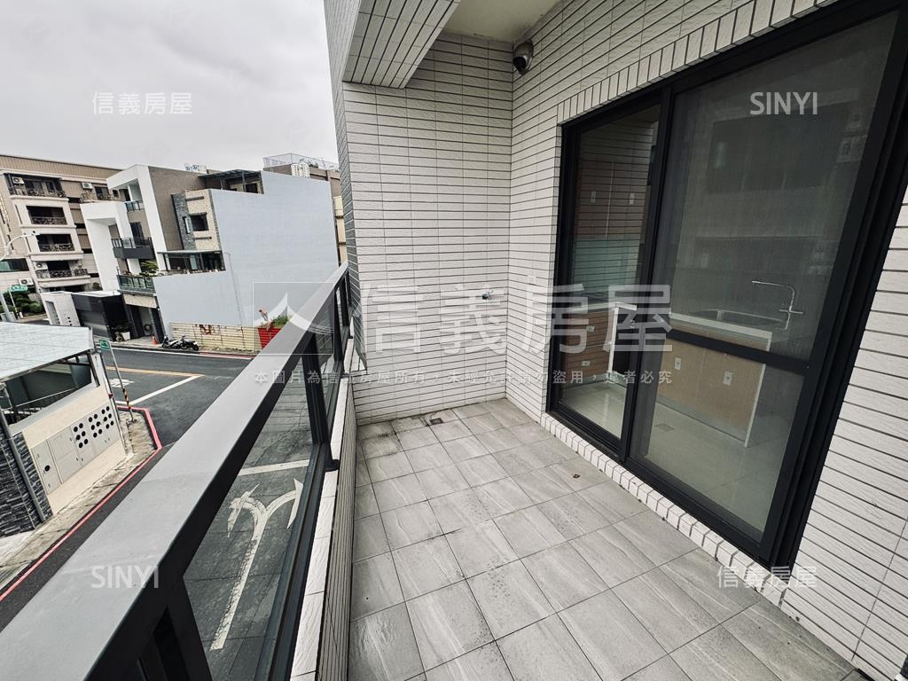 享薪家社區三房平面車位房屋室內格局與周邊環境