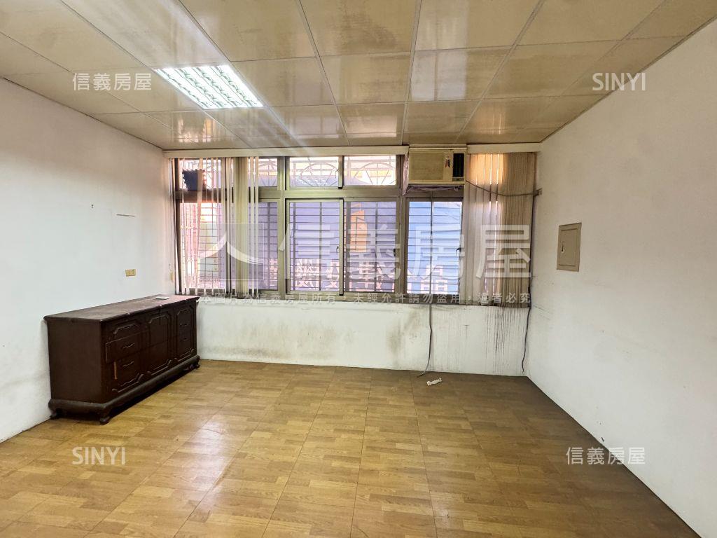 北大金透天店面房屋室內格局與周邊環境