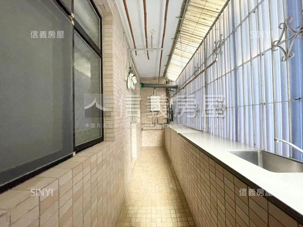 區公所方正大空間美美屋房屋室內格局與周邊環境