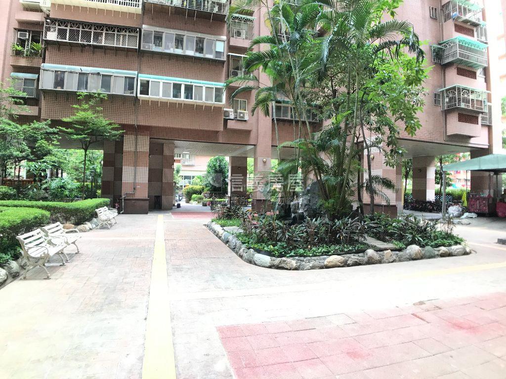 【童話】低總價美麗套房房屋室內格局與周邊環境
