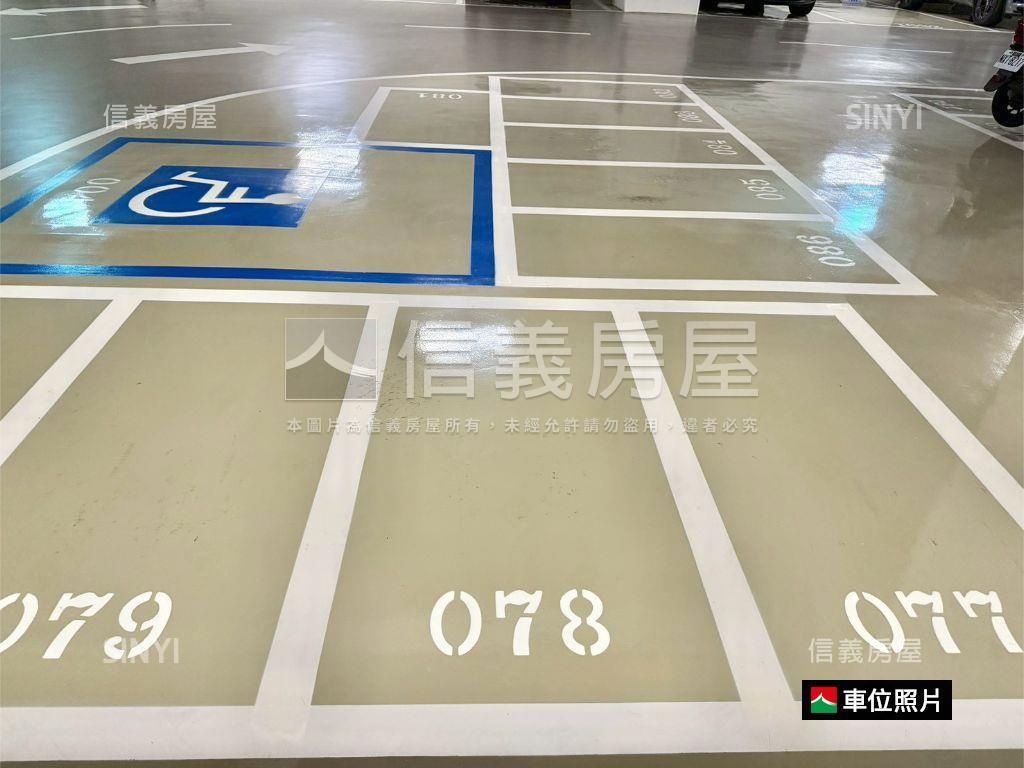 詠泉津採光陽台三房雙平車房屋室內格局與周邊環境