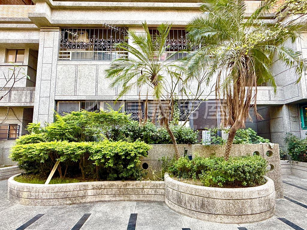 Ｒ１５人文秘境隱士店住房屋室內格局與周邊環境