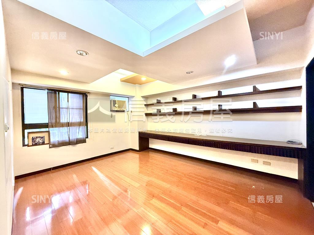 Ｒ１５人文秘境隱士店住房屋室內格局與周邊環境