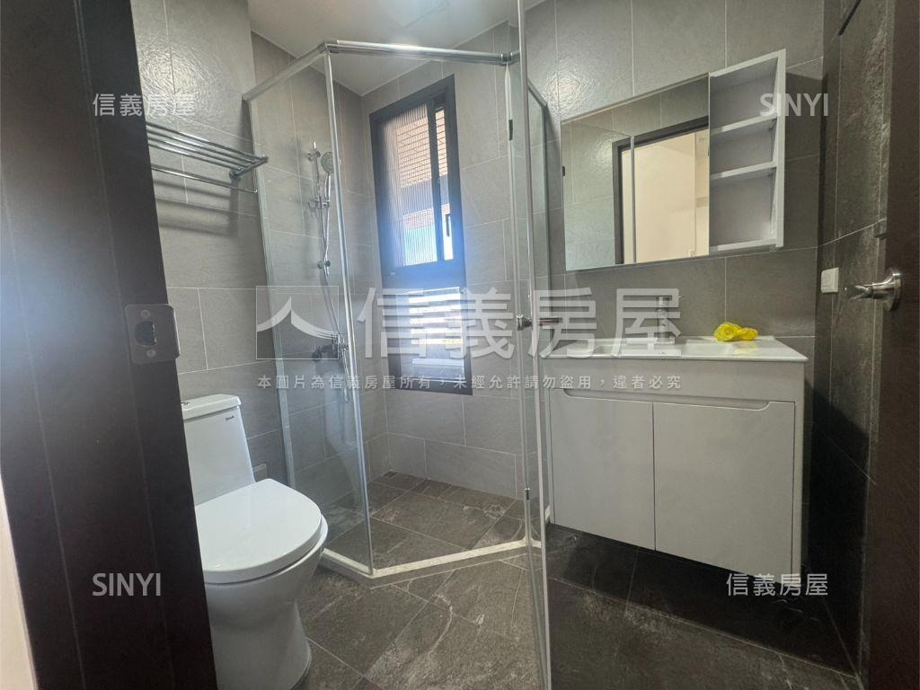 鼎泰中城高樓層兩房兩衛房屋室內格局與周邊環境