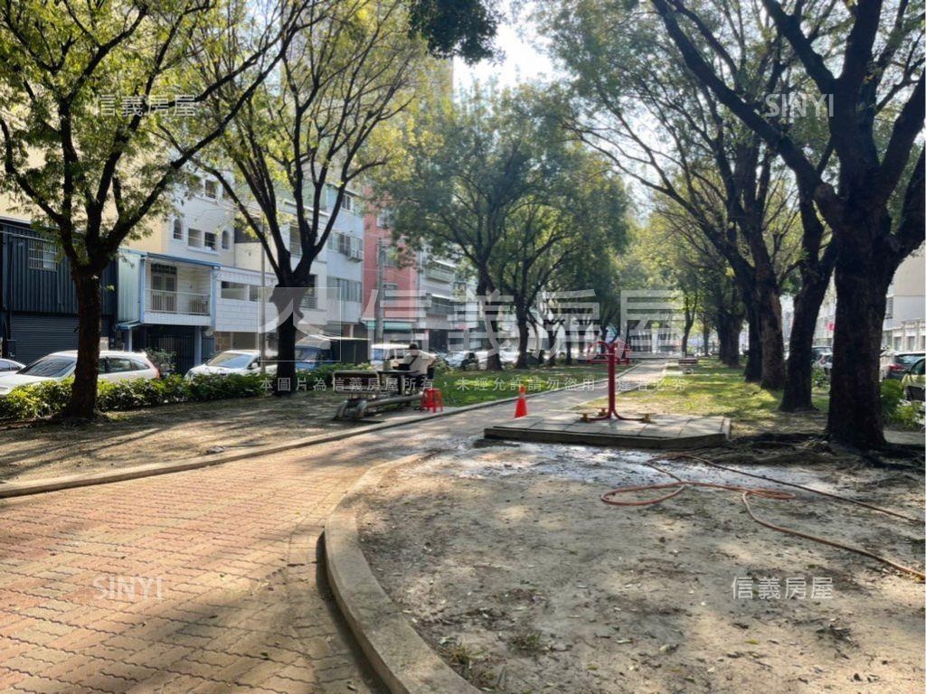 急售投資案假日半島套房房屋室內格局與周邊環境