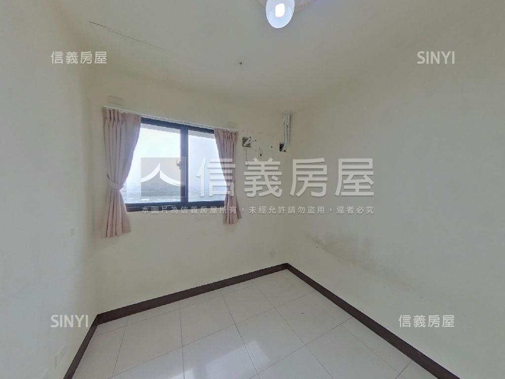 鳳楠日光景觀平車房屋室內格局與周邊環境