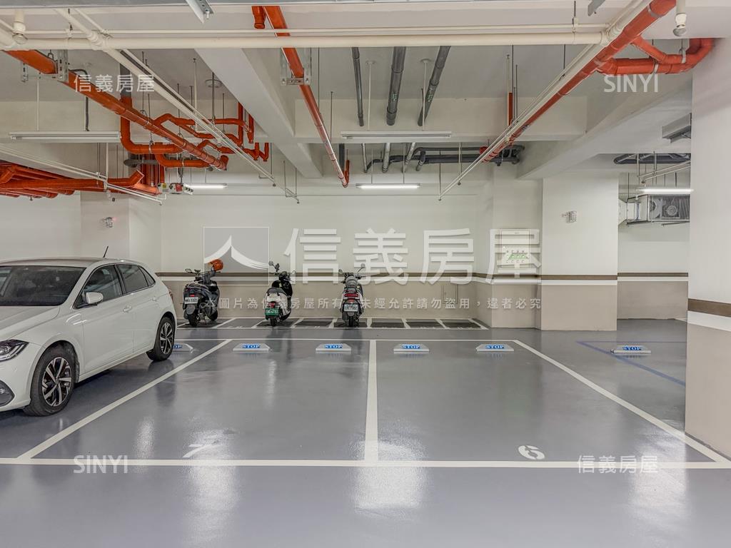 希望之星景觀高樓雙平車房屋室內格局與周邊環境