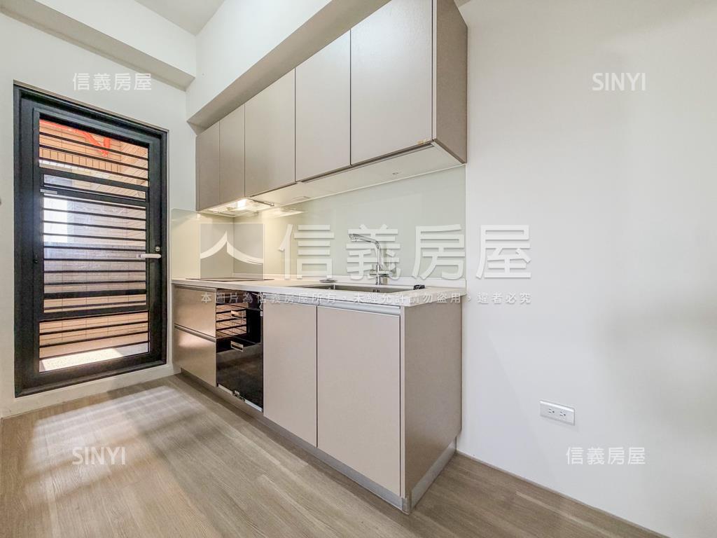 希望之星景觀高樓雙平車房屋室內格局與周邊環境