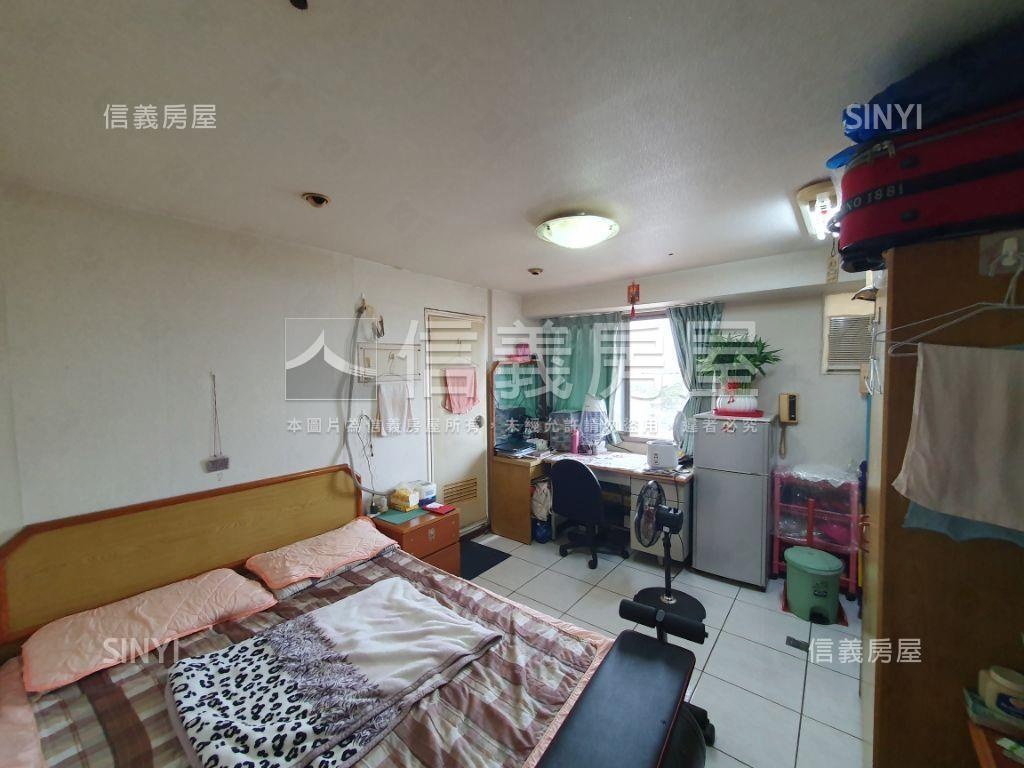 低總價西區電梯套房房屋室內格局與周邊環境