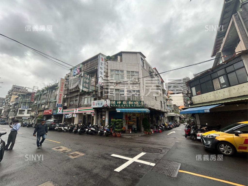 邊間財神店鋪房屋室內格局與周邊環境