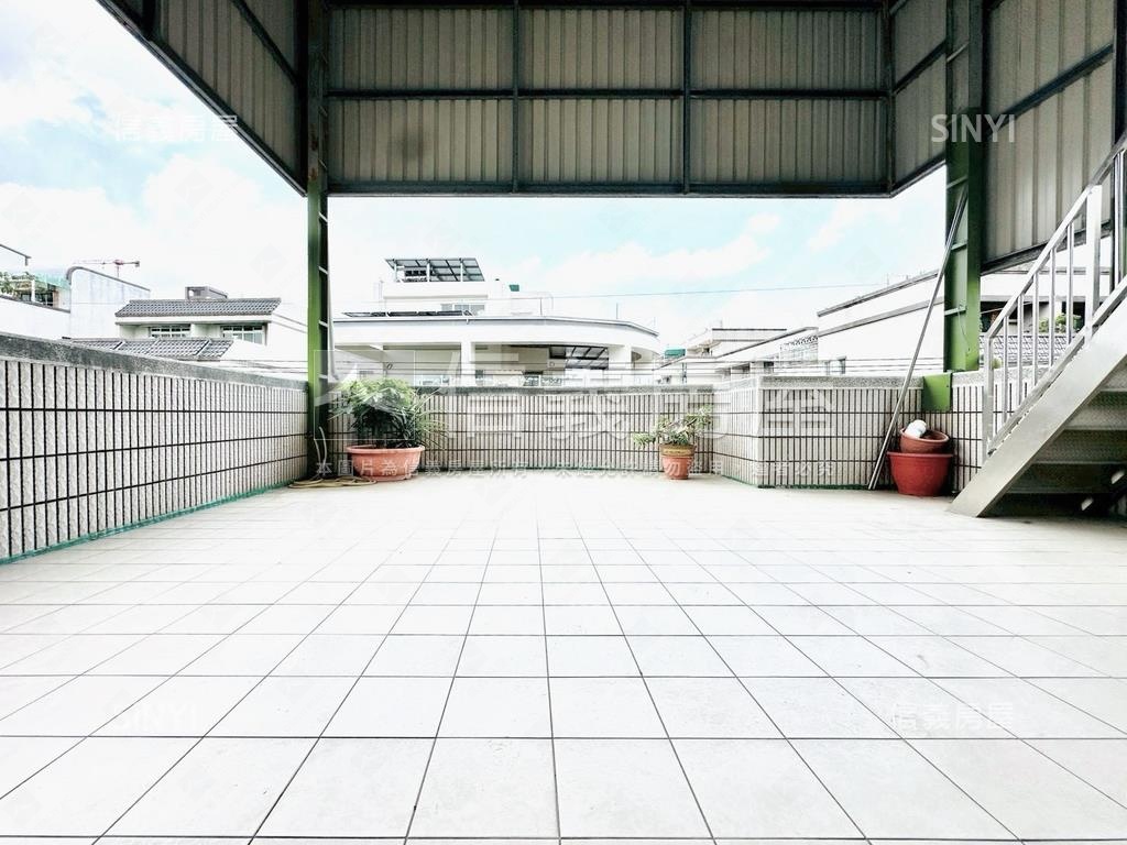 專任！大地坪獨棟角間店墅房屋室內格局與周邊環境