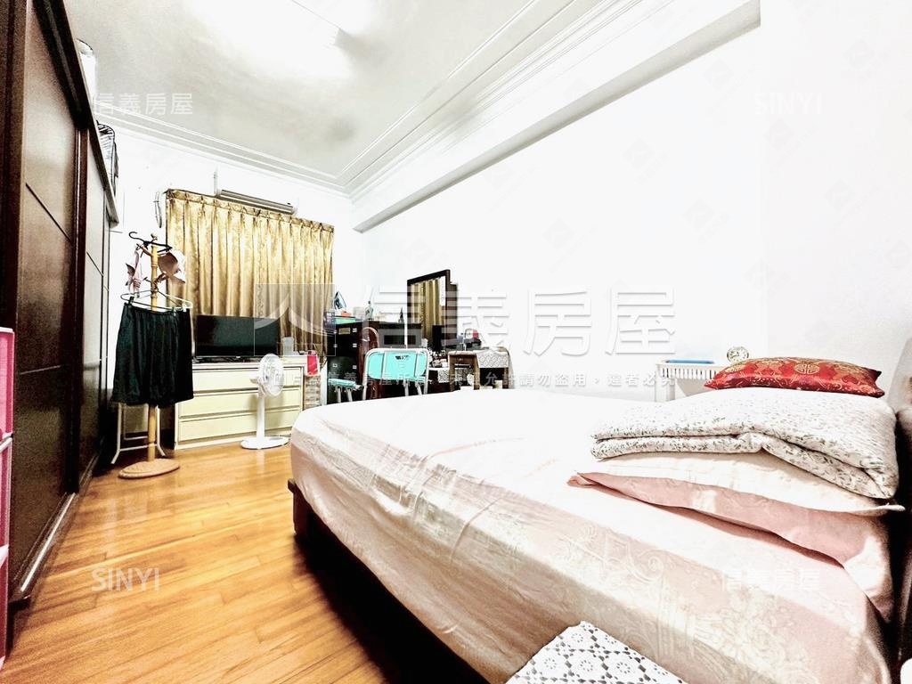 專任！大地坪獨棟角間店墅房屋室內格局與周邊環境