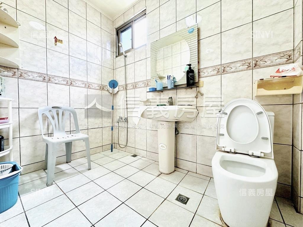 專任！大地坪獨棟角間店墅房屋室內格局與周邊環境